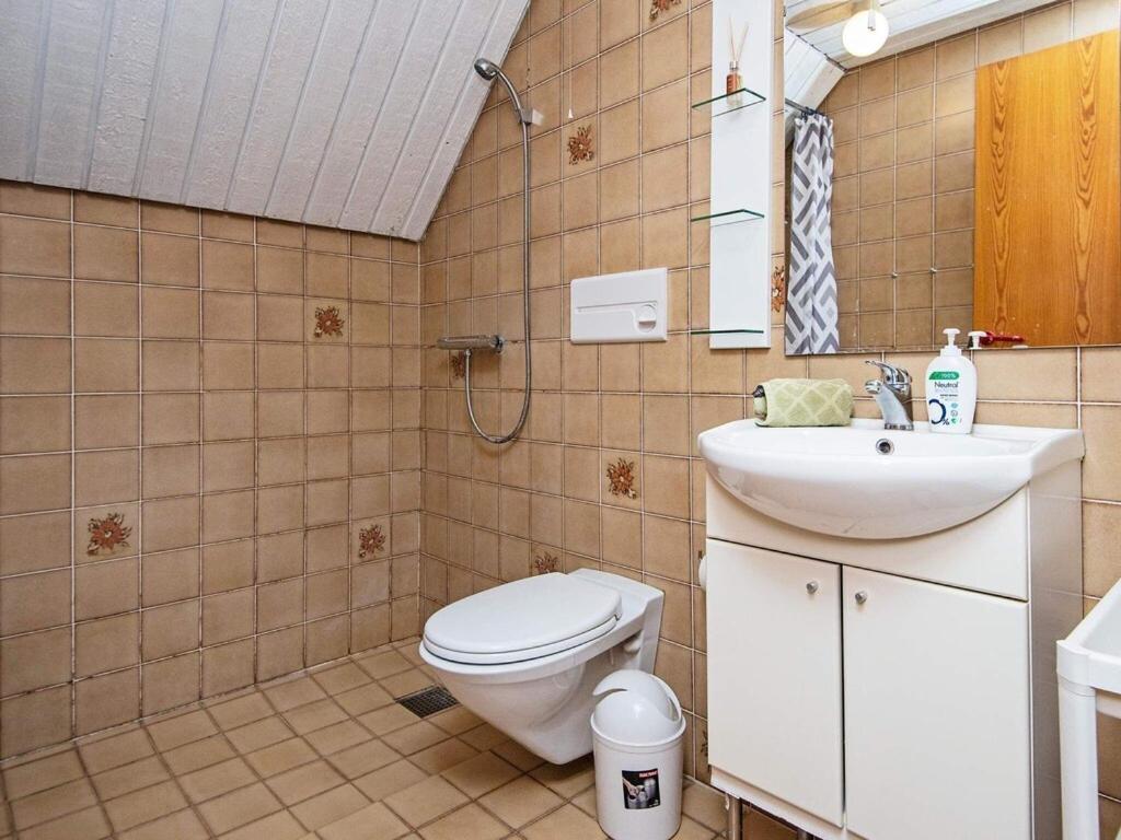 4 Person Holiday Home In R M Sonderby  Екстер'єр фото